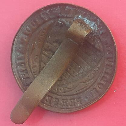 Solihull School Officer Training Corps - (1st Pattern) Gilding Metal Cap Badge - Image 2