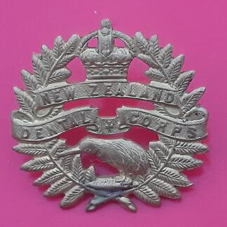 (New Zealand) New Zealand Dental Corps - King's Crown Gilding Metal Cap Badge