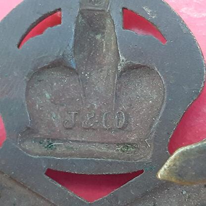 The Machine Gun Corps - Officer's Bronze Service Dress Cap Badge - Image 3