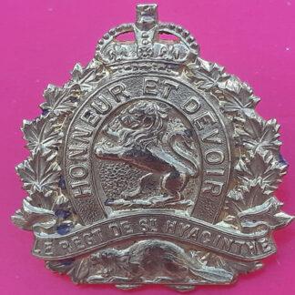 (Canada) Le Regiment De Hyacinthe - King's Crown Gilding Metal Cap Badge