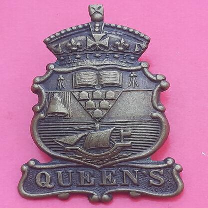Queen's University Belfast - Gilding Metal Cap Badge