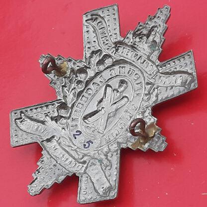 (Canada) 13th Battalion 1st Canadian Division The Royal Highlanders Of Canada - King's Crown White Metal Cap Badge - Image 2