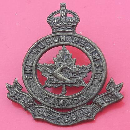 (Canada) The Huron Regiment - King's Crown Bronze Cap Badge