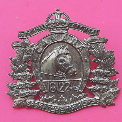 (Canada) The 16th/22nd Saskatchewan Horse - King's Crown Gilding Metal Cap Badge
