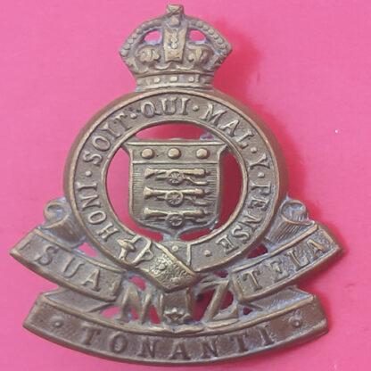 (New Zealand) The New Zealand Army Ordnance Corps - King's Crown Gilding Metal Cap Badge