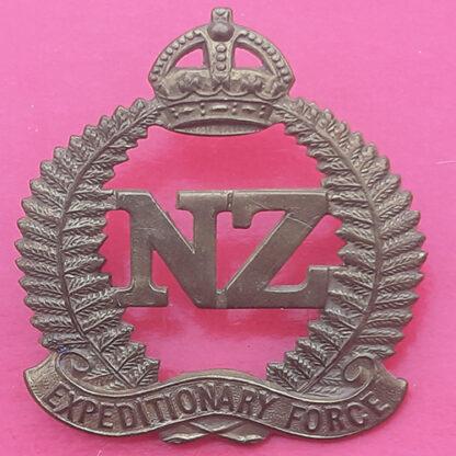 (New Zealand) The New Zealand Expeditionary Force - King's Crown Gilding Metal Cap Badge