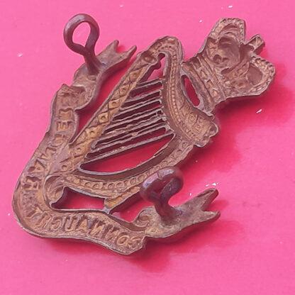 The Connaught Rangers - Victorian Gilding Metal Cap Badge - Image 2