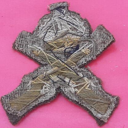 Rifles Crossed - King's Crown Cloth Trade Badge - Image 2
