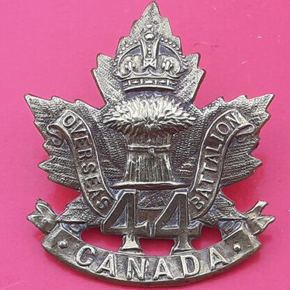 (Canada) 44th Infantry Battalion  Winnipeg Manitoba - King's Crown Gilding Metal Cap Badge