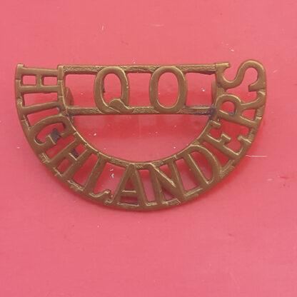 The Queen's Own Highlanders - Gilding Metal Shoulder Title.