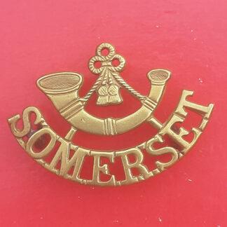The Somerset Light Infantry - Gilding Metal Shoulder Title.