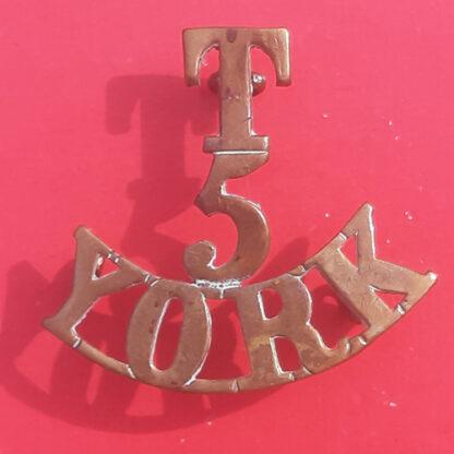 5th Yorkshire Regiment Territorials - Gilding Metal Shoulder Title.
