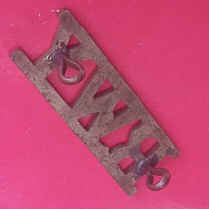 The Royal Wiltshire Yeomanry - Gilding Metal Shoulder Title. - Image 2