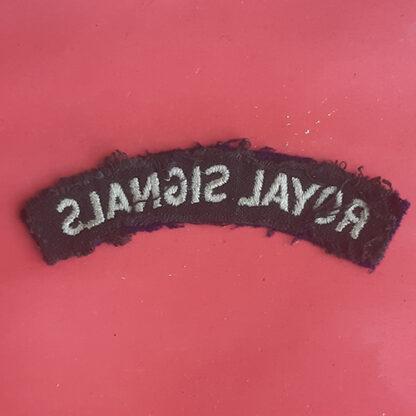 The Royal Signals - Woven Shoulder Title. - Image 2