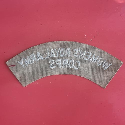 The Women's Royal Army Corps - Woven Shoulder Title. - Image 2