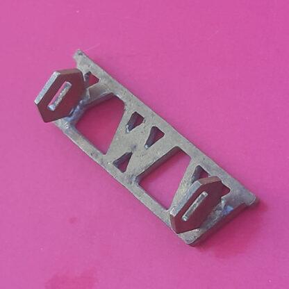 The Warwickshire & Worcestershire Yeomanry - Gilding Metal Shoulder Title. - Image 2