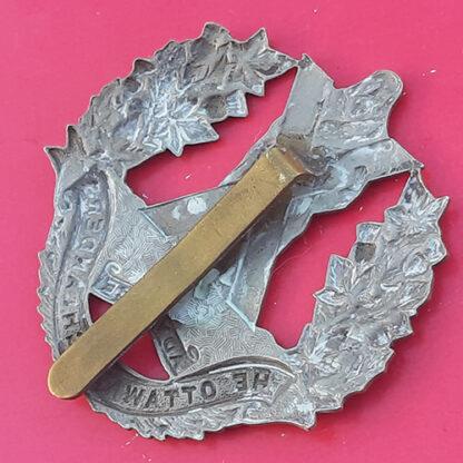 (Canada) - The Ottawa Highlanders - White Metal Cap Badge. - Image 2