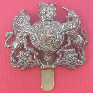 The General Service Corps - King's Crown Gilding Metal Cap Badge.