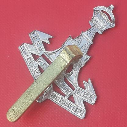 The Princess Of Wales's Own Yorkshire Regiment - King's Crown White Metal Cap Badge. - Image 2