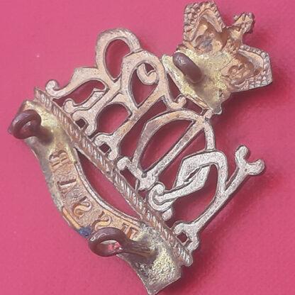 Her Majesty's Royal Regiment of Hussars - Queen Victoria's Crown Gilding Metal Cap Badge. - Image 2
