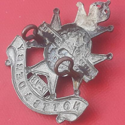 2nd Volunteer Battalion The Sherwood Foresters - King's Crown White Metal Cap Badge. - Image 2