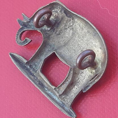 The Connaught Rangers - Gilding Metal Collar Badge. - Image 2