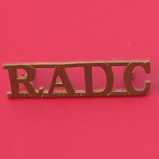 The Royal Army Dental Corps - Gilding Metal Shoulder Title.