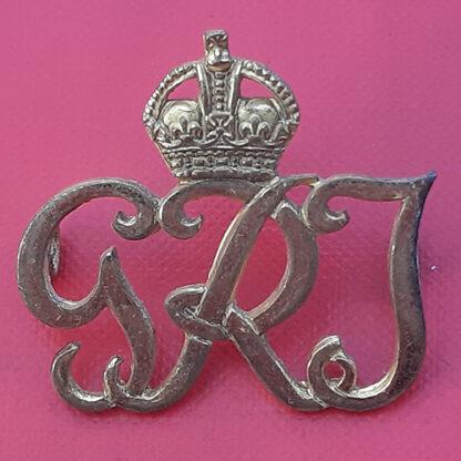 (India) General Service Corps - Officers Gilt Cap Badge.