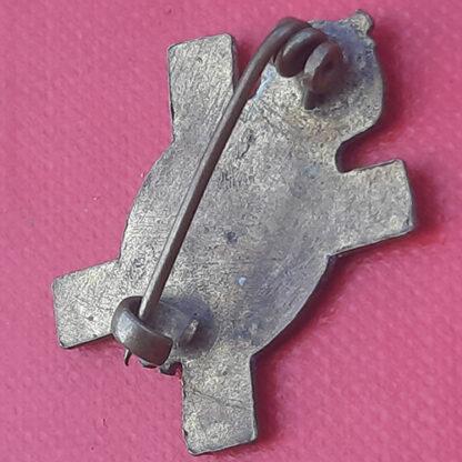 The Queen's Own Cameron Highlanders - Brass & Enamelled Sweetheart Badge. - Image 2