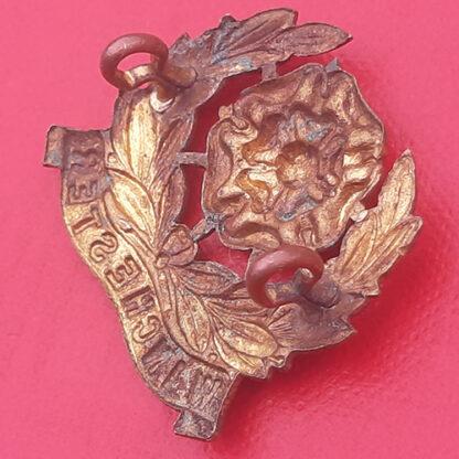 Winchester School C.C.F - Gilding Metal Cap Badge. - Image 2