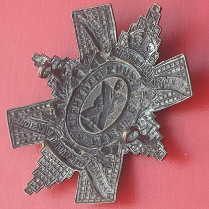 (Canada) 13th Battalion 1st Canadian Division The Royal Highlanders Of Canada - King's Crown Bronzed Metal Cap Badge. - Image 2