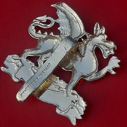 The Buffs (East Kent Regiment) - Gold Anodised Cap Badge. - Image 2