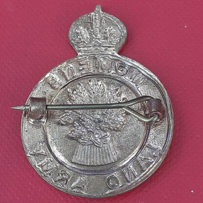 Women's Land Army - King's Crown Enamelled Pin Back Brooch. - Image 2