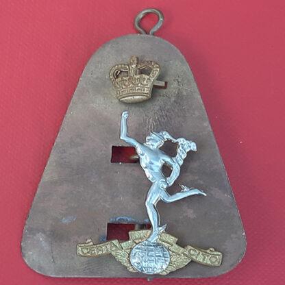 The Royal Signals - Queen's Crown Bi Metal Cap Badge.