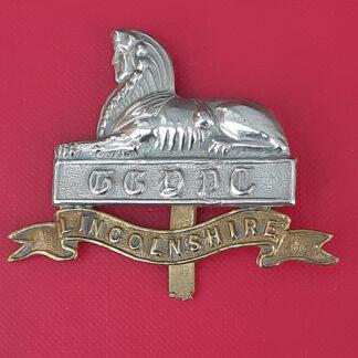 The Lincolnshire Regiment - Bi Metal Cap Badge.