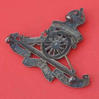 (Canada) WW1 C.E.F Training Battery B Canadian Artillery - King's Crown Gilding Metal Cap Badge. - Image 2