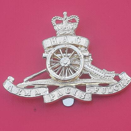 The Honourable Artillery Company - Gold Anodised Cap Badge.