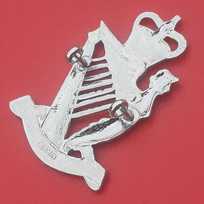 The Royal Irish Rangers - Queen's Crown Bi Metal Cap Badge. - Image 2