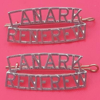 (Canada) The Lanark &  Renfrew Scottish Regiment - White Metal Shoulder Titles.