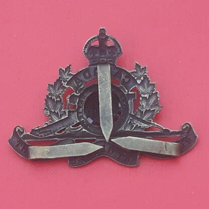 (Canada) The 71st Royal Canadian Artillery - WW1 King's Crown Gilding Metal Cap Badge. - Image 2