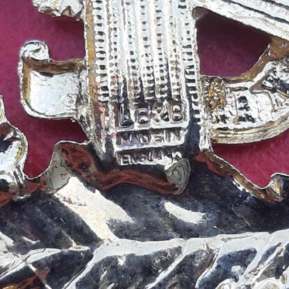 V Company (Liverpool Scottish) 5th/8th King's Cheshire Regiment - N.C.O's Bi Metal Cap Badge. - Image 3