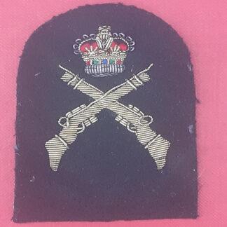Royal Marines Platoon Weapons Instructors 1st Class  - Gold Wire Bullion On Lovat Green Specialist Qualification Badge.