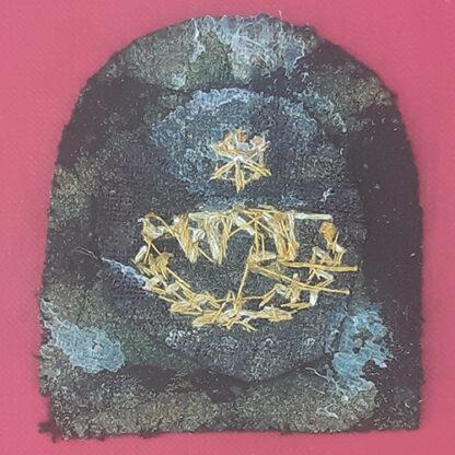 Royal Marines Heavy Weapons 3rd Class - Gold Wire Bullion On Lovat Green Specialist Qualification Badge. - Image 2