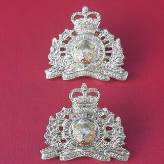 (Canada) Royal Canadian Mounted Police - Queen's Crown Gold Anodised Collar Badges.