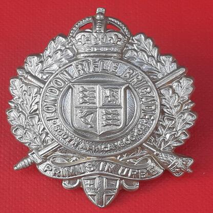 5th London Rifle Brigade - King's Crown White Metal Cap Badge.