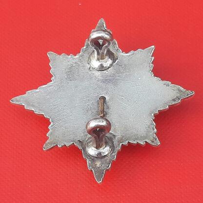 The Irish Guards - Silver, Gilt & Enamelled Cap Star. - Image 2