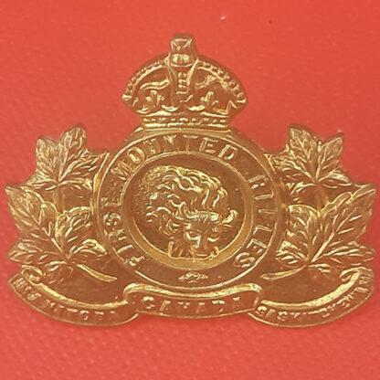 (Canada)  First Mounted Rifles - WW1 King's Crown Gilding Metal Collar Badge.