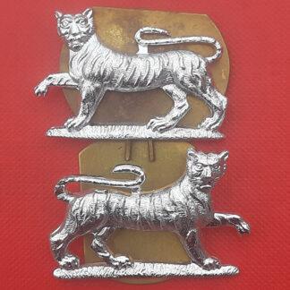 The Gordon Highlanders - Silver Anodised Collar Badges.