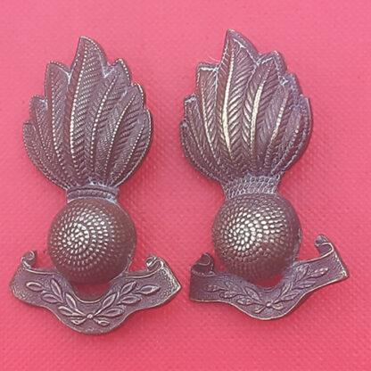 The Royal Artillery Territorials - Bronzed Officer's Service Dress Collar Badges.