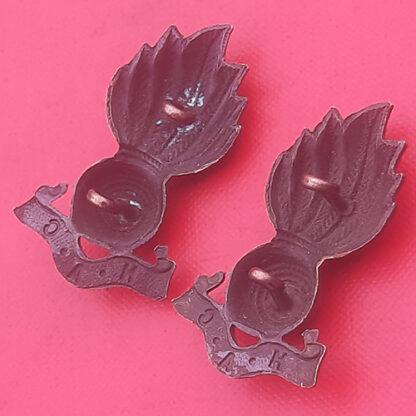 The Honourable Artillery Company - Bronzed Officer's Service Dress Collar Badges. - Image 2